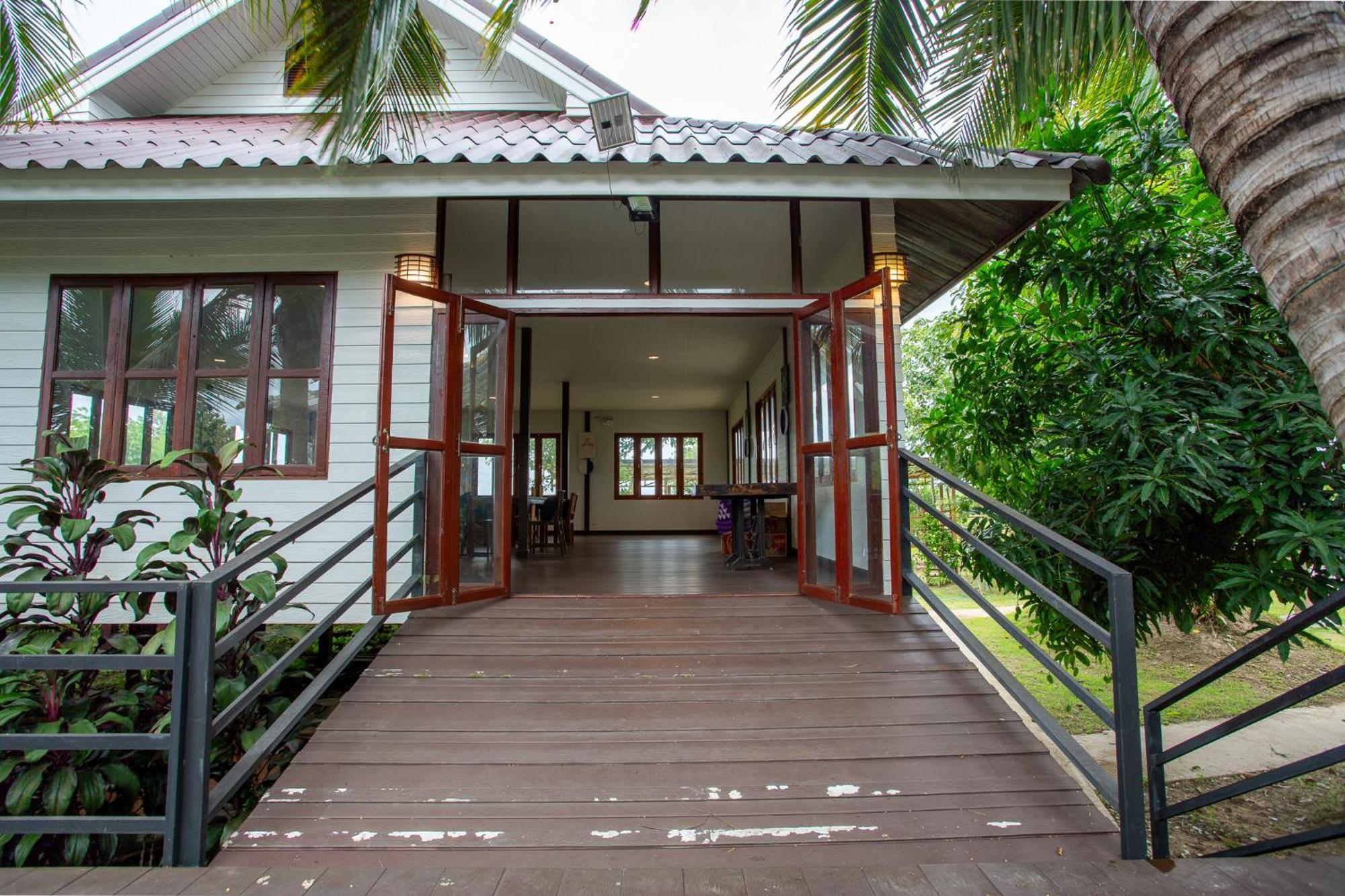 Phanumas Resort Chiang Mai Ngoại thất bức ảnh