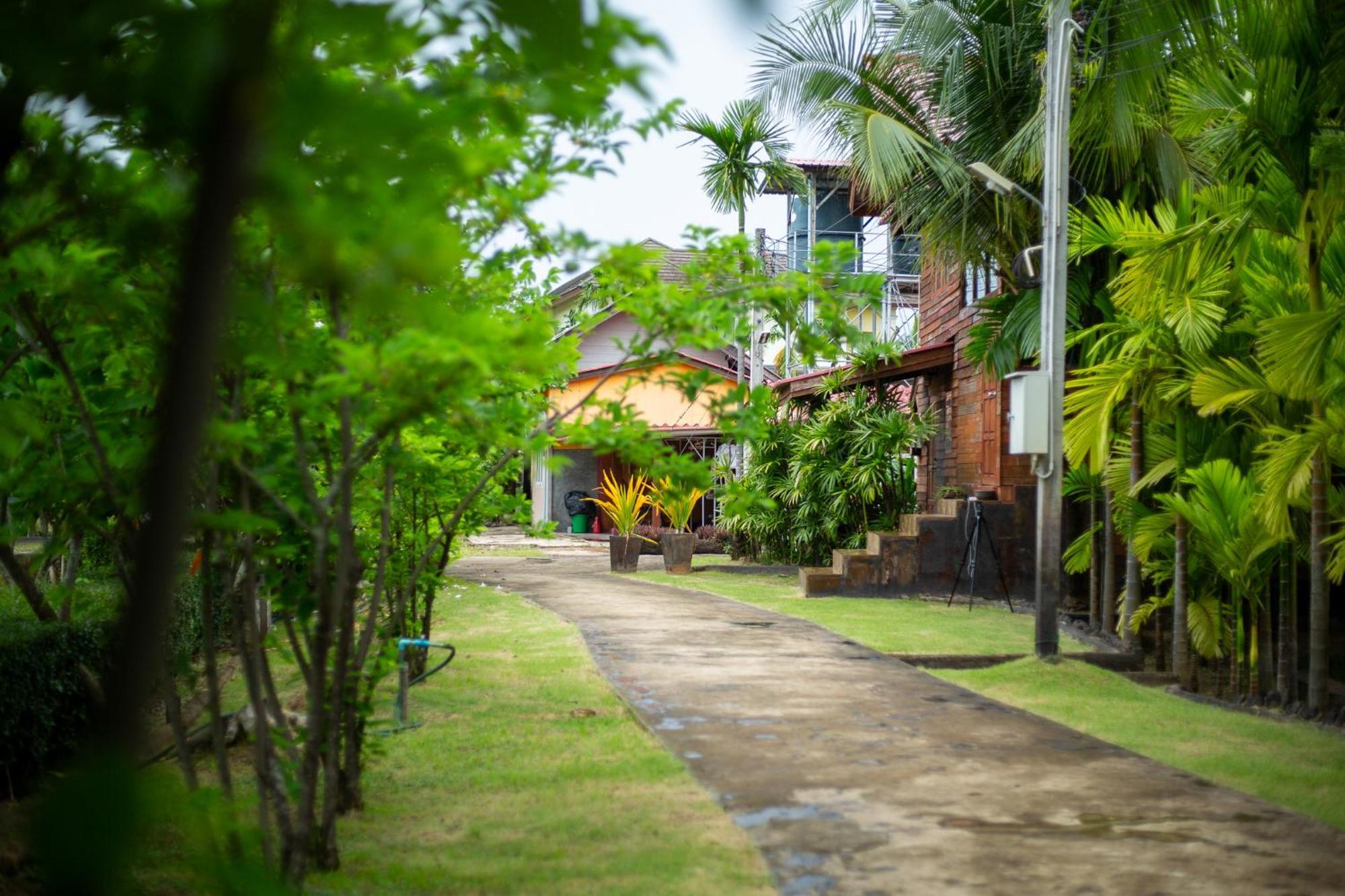 Phanumas Resort Chiang Mai Ngoại thất bức ảnh